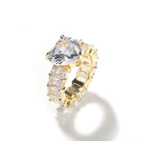 ‘Adore Me’ Ring