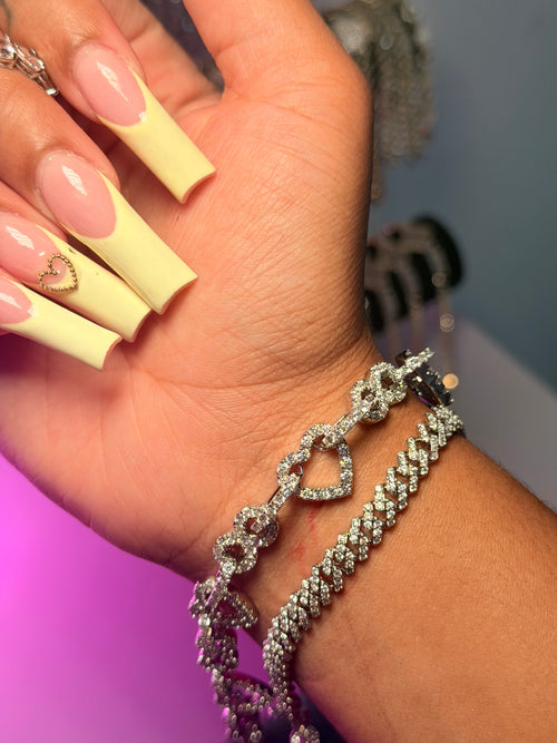 ‘Love Me’ Chain Bracelet