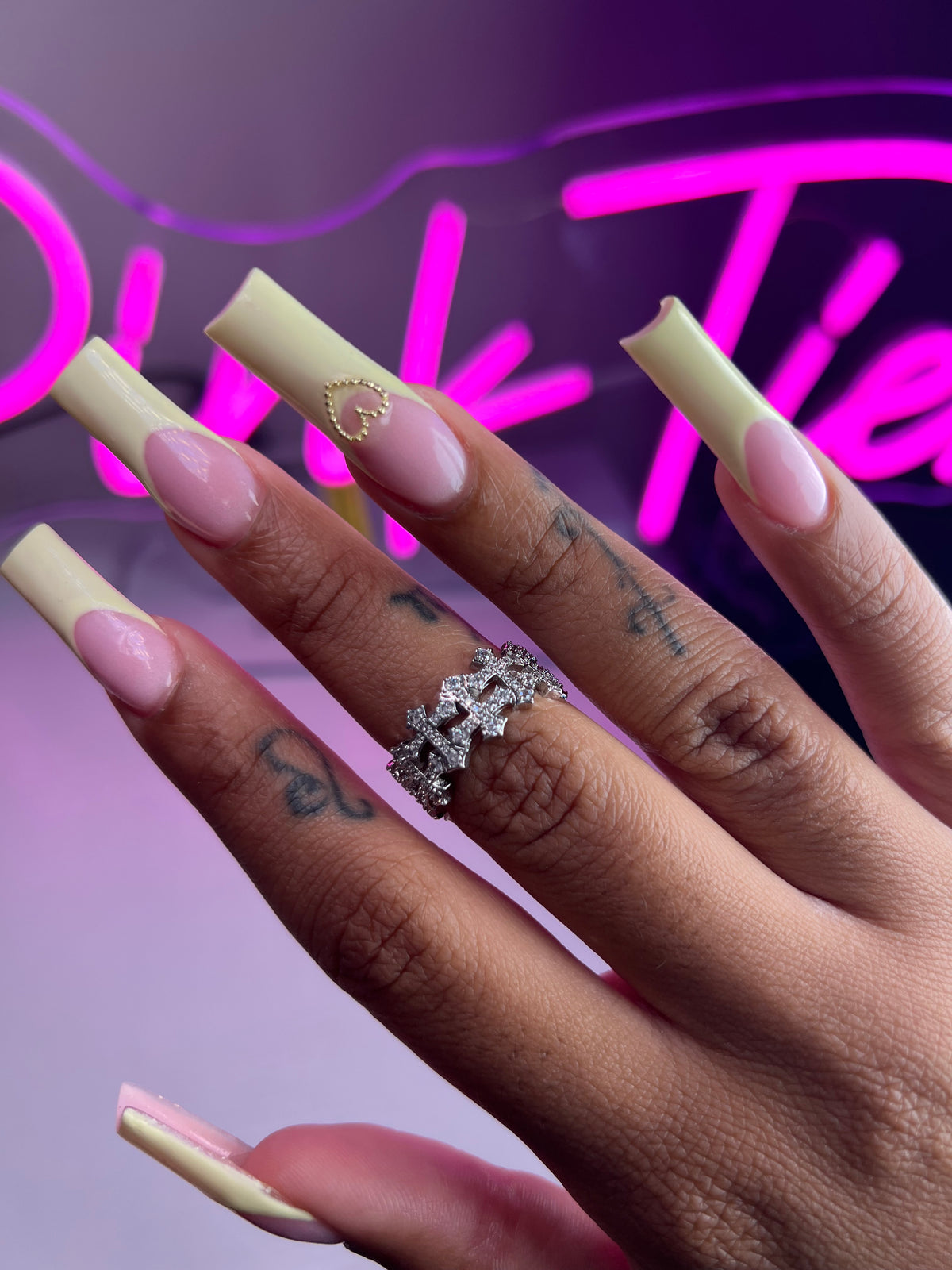 Double Cross Ring