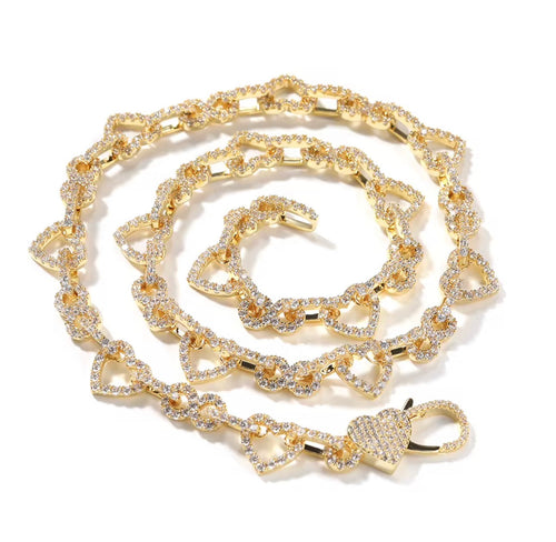 ‘Love Me’ Chain Bracelet