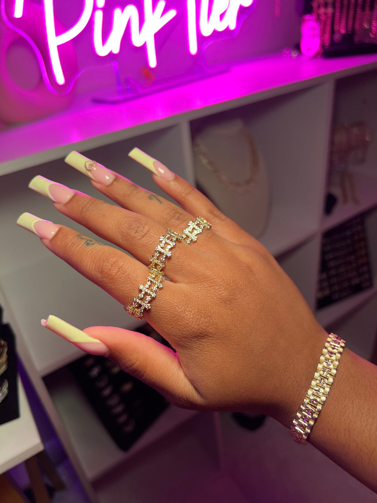 Double Cross Ring