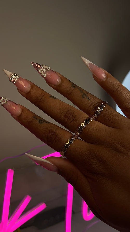 ‘Expenses Paid’ Ring